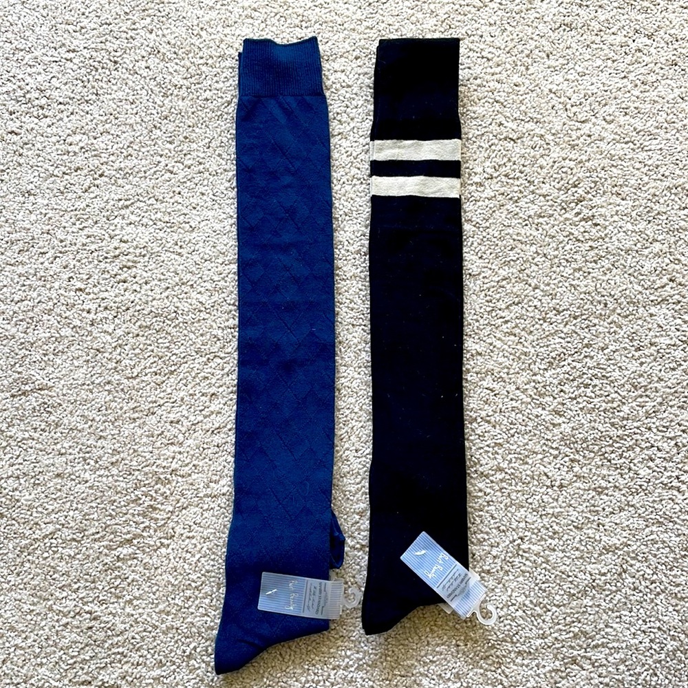NWT Shabby Standard Knee High Socks (2-packs)